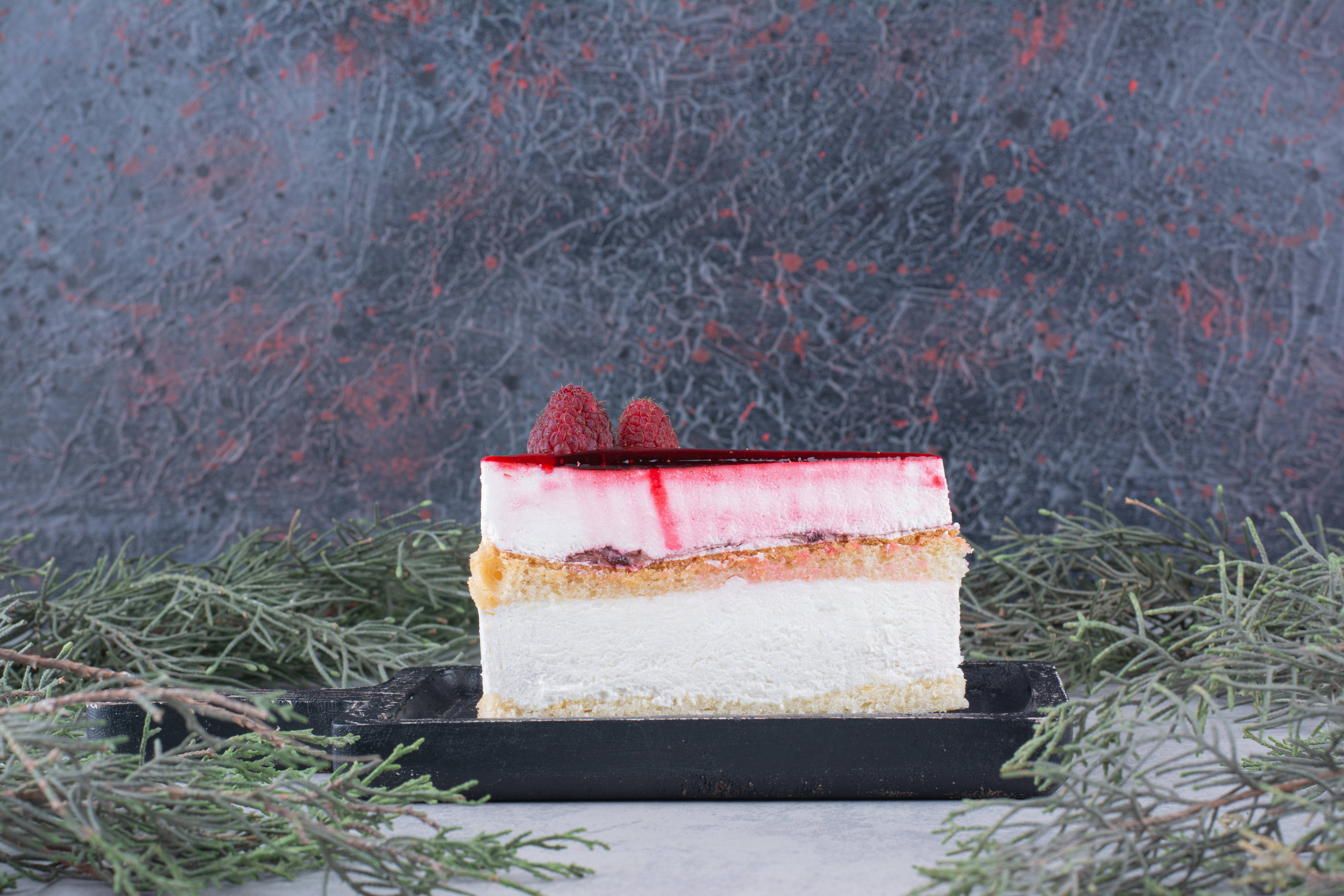 Berry Chantilly cake with fresh fruit