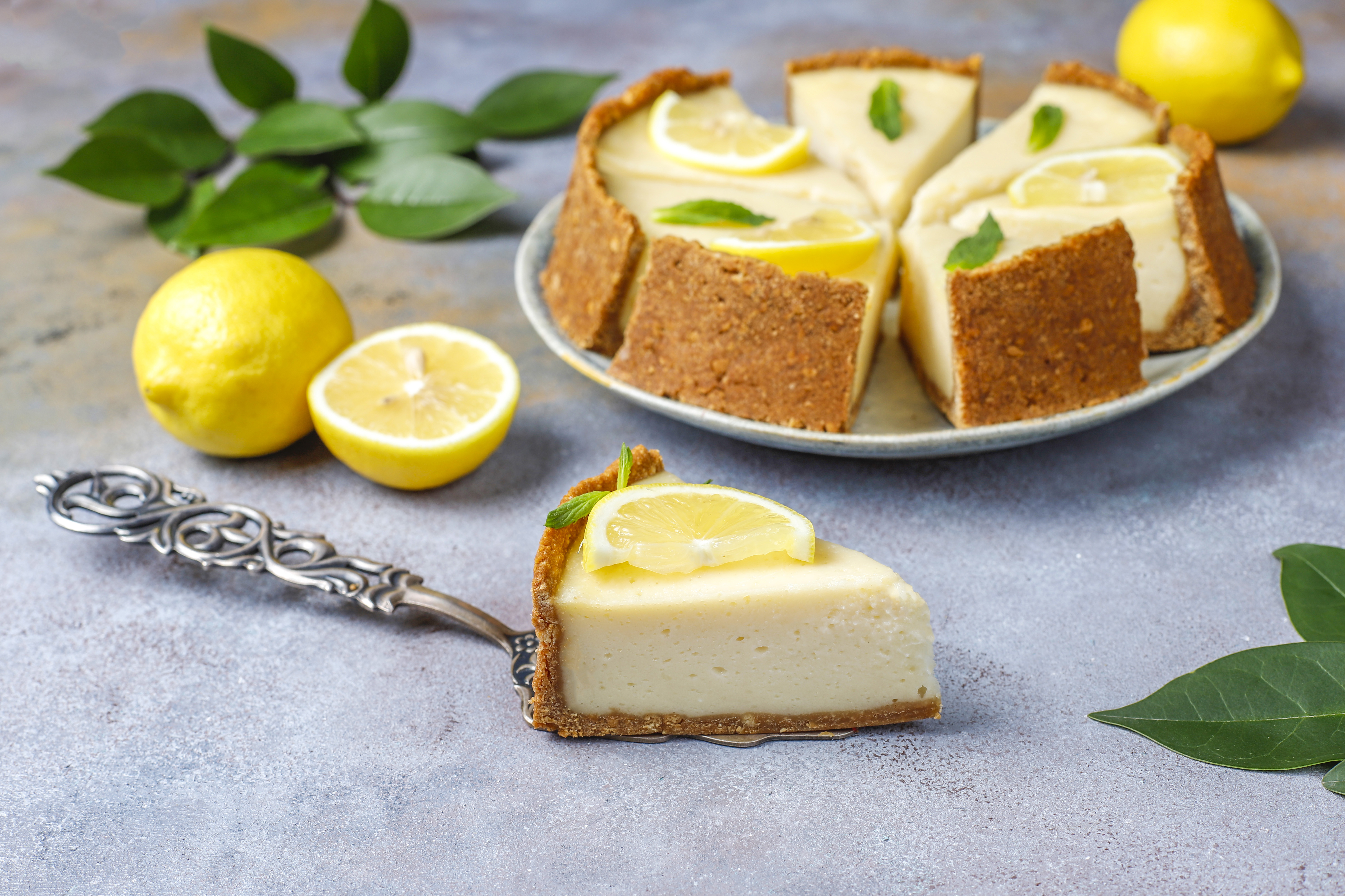 Creamy key lime cheesecake with crust